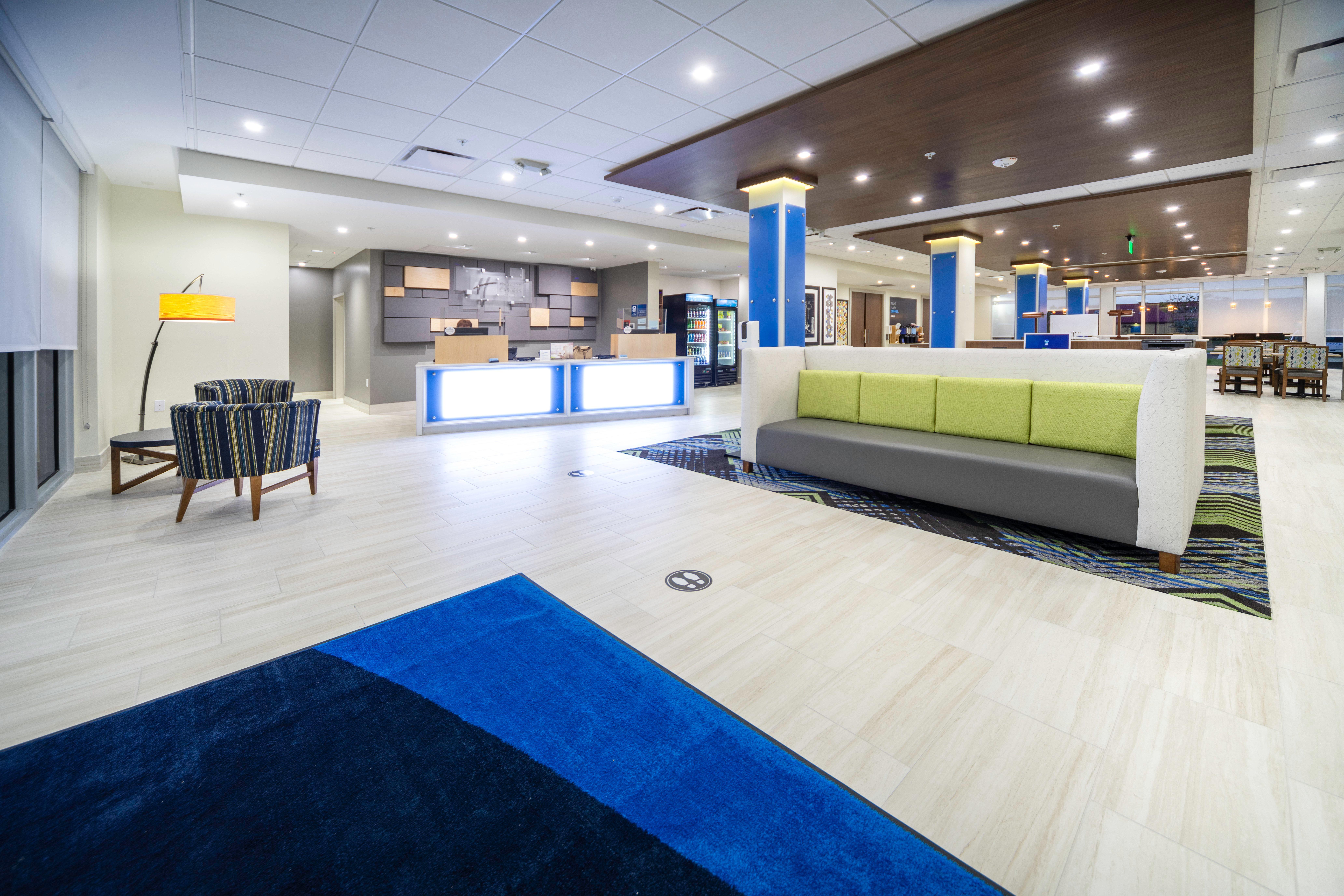 Holiday Inn Express & Suites - Fort Myers Airport By Ihg Екстериор снимка