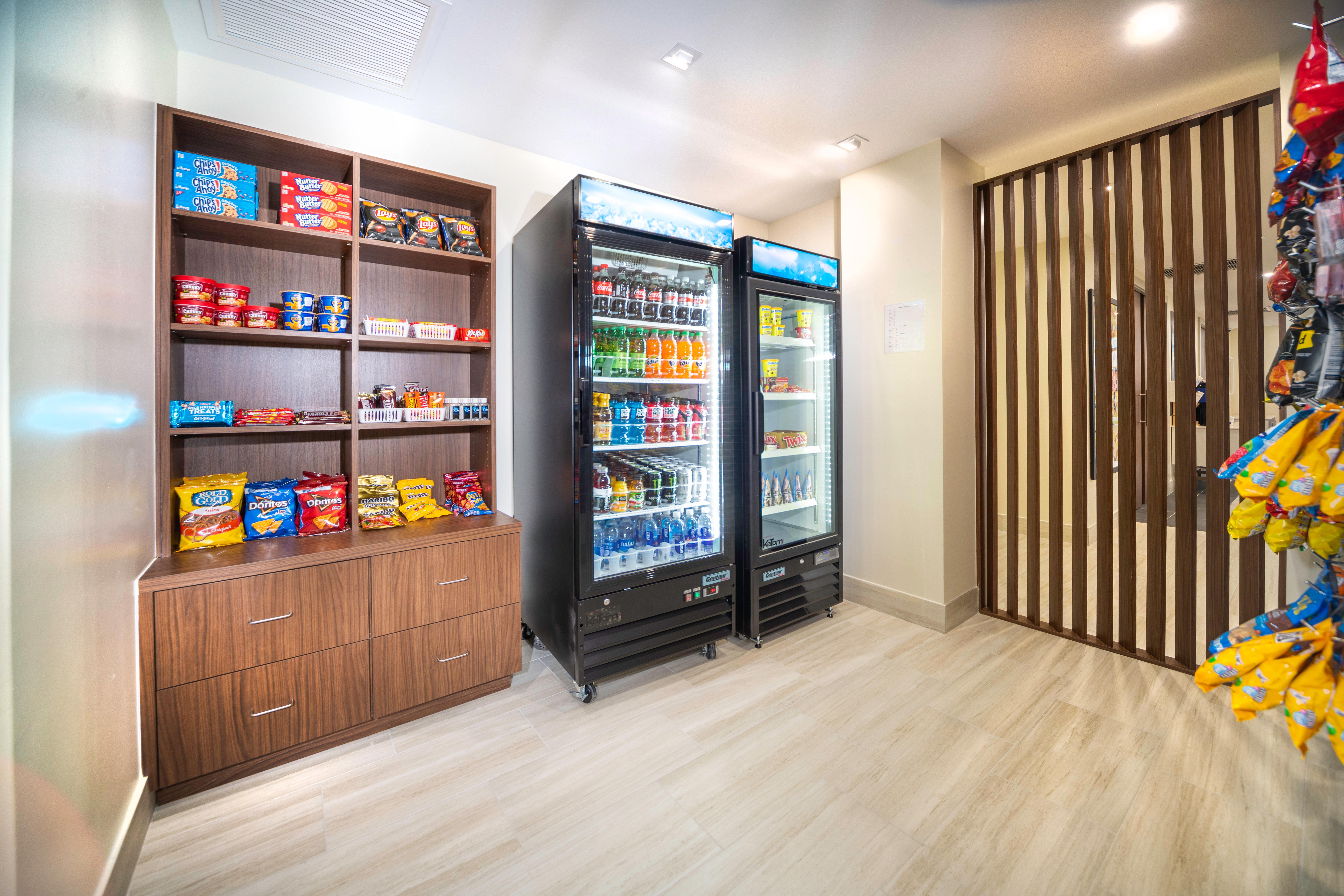 Holiday Inn Express & Suites - Fort Myers Airport By Ihg Екстериор снимка